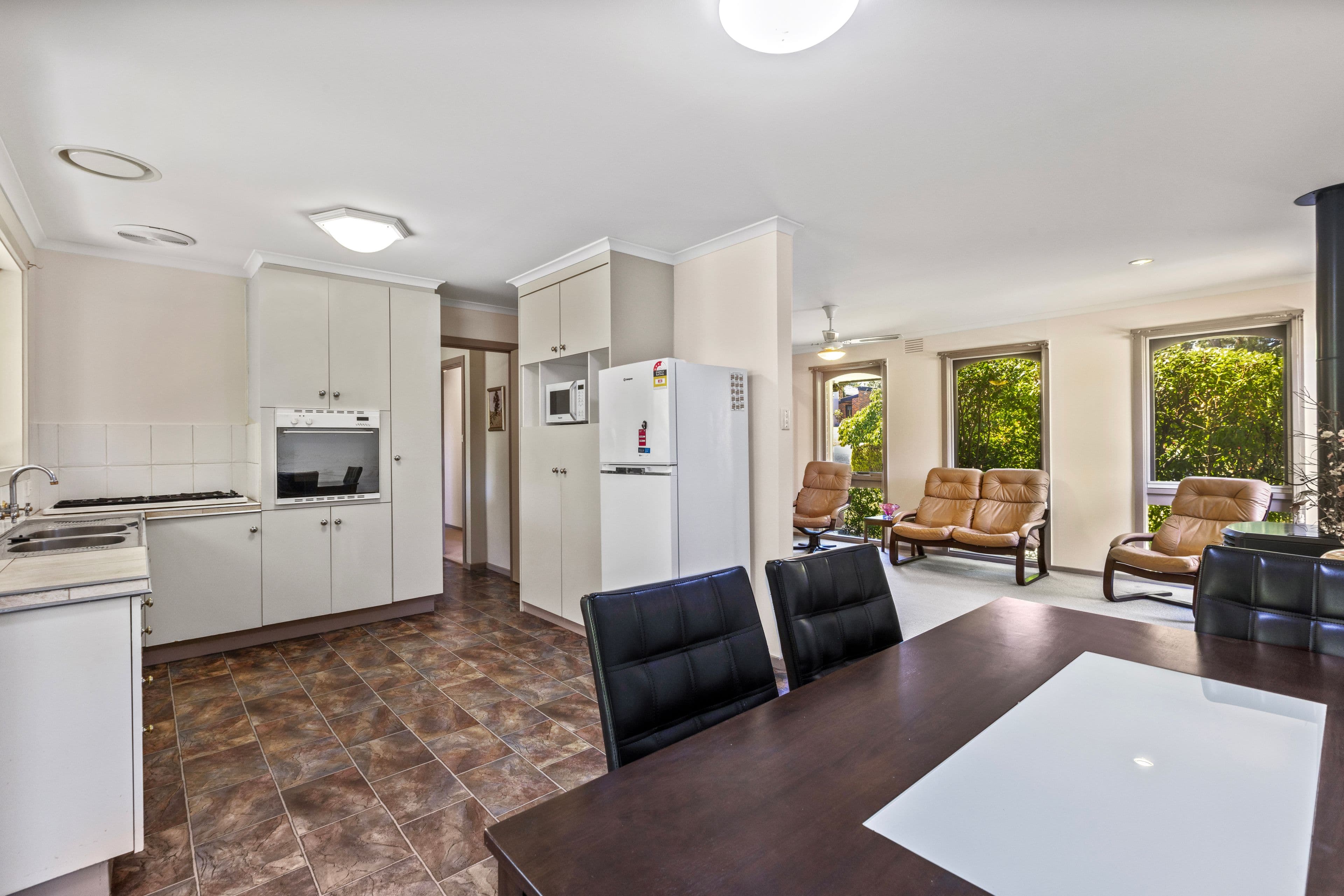 15 Regina Street, Kilsyth VIC 3137, Kilsyth - Thumbnail 4