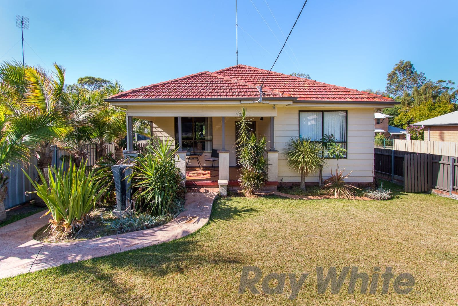 29 Lewers Street, Belmont - Image 1