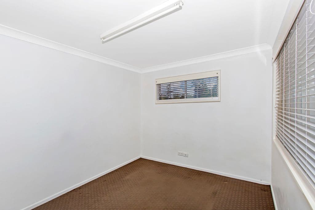 12 Coyne Street, COOLANGATTA QLD 4225, Coolangatta - Thumbnail 8
