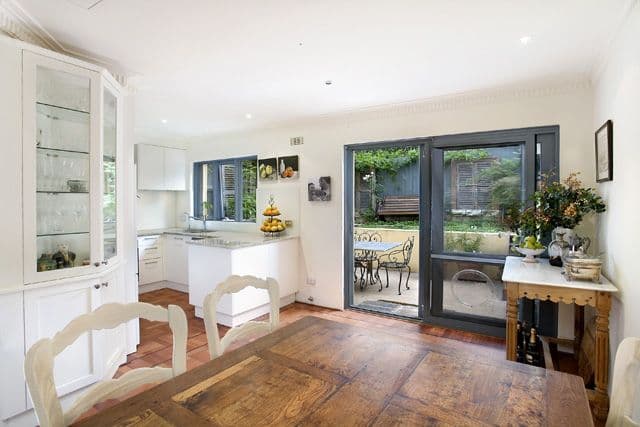 22 Mackenzie Street, MCMAHONS POINT NSW 2060, McMahons Point - Thumbnail 2