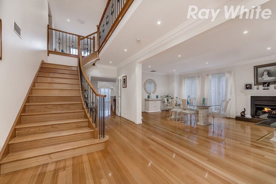 16 Springwood View, BUNDOORA VIC 3083, Bundoora - Thumbnail 2