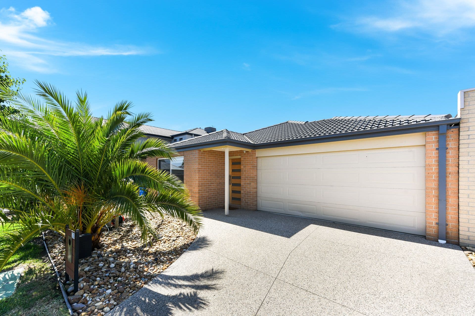 10 Jackwood Drive, Clyde North VIC 3978, Clyde North - Image 1