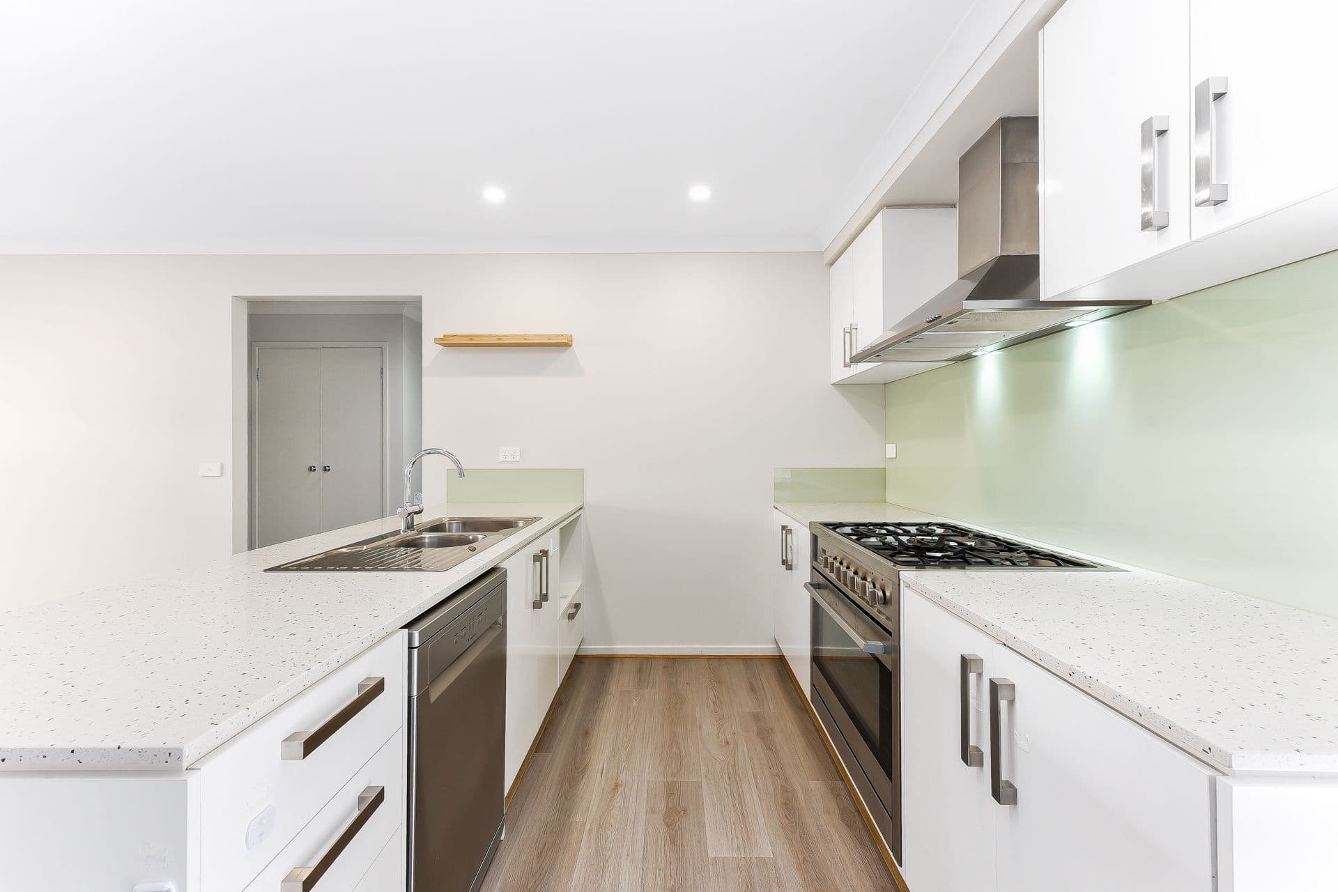 10 Jackwood Drive, Clyde North VIC 3978, Clyde North - Thumbnail 4