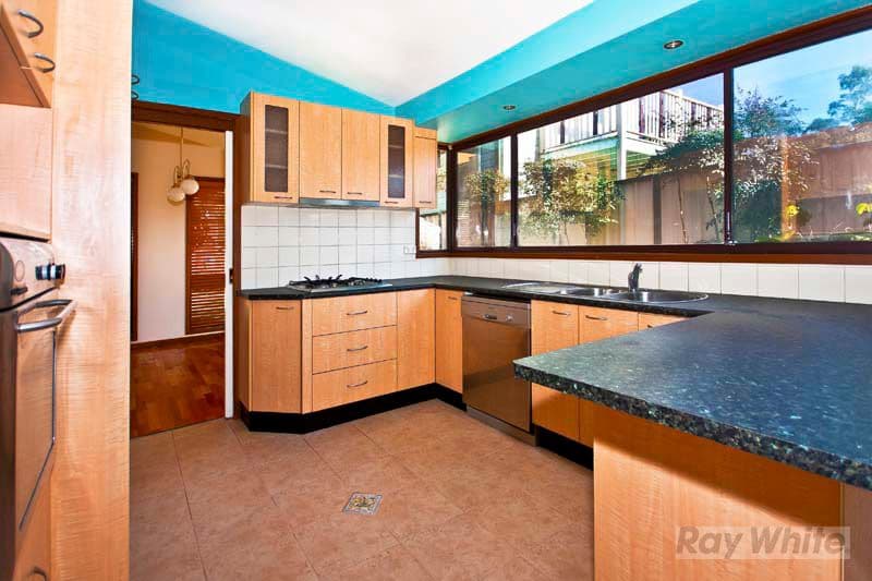 6 Kempsey Place, BOSSLEY PARK NSW 2176, Bossley Park - Image 1