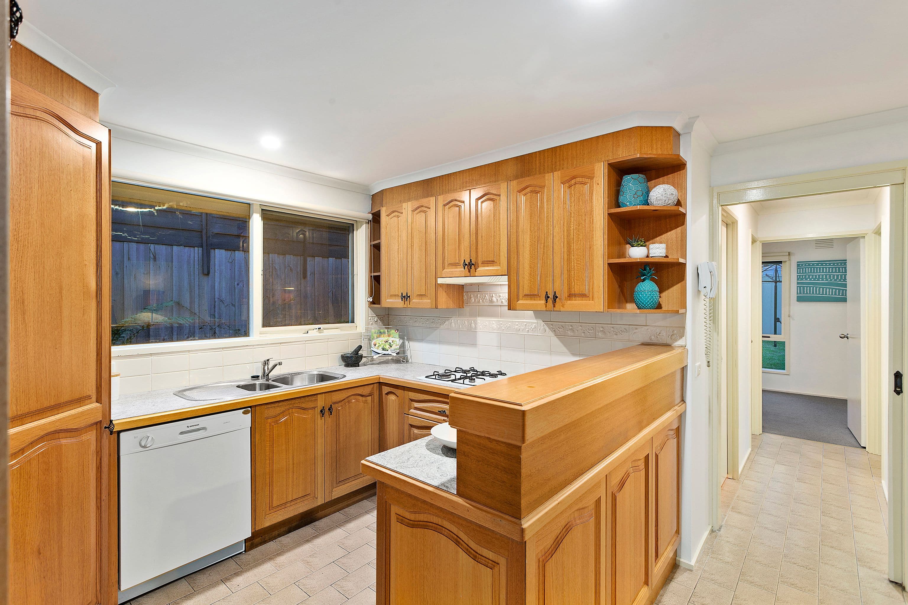 5 Balcombe Place, Dingley Village VIC 3172, Dingley Village - Thumbnail 4
