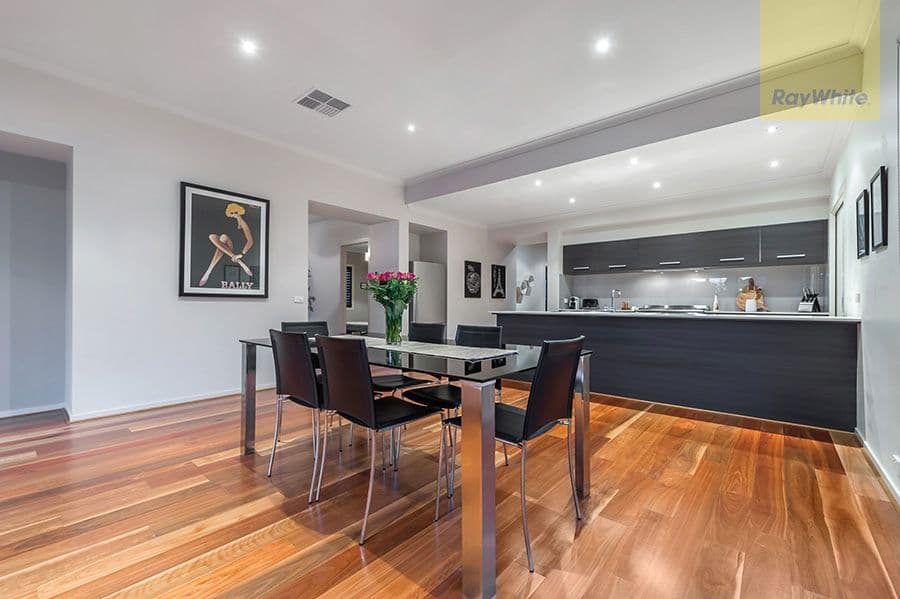 29 Thorngrove Avenue, Craigieburn VIC 3064, Craigieburn - Thumbnail 5