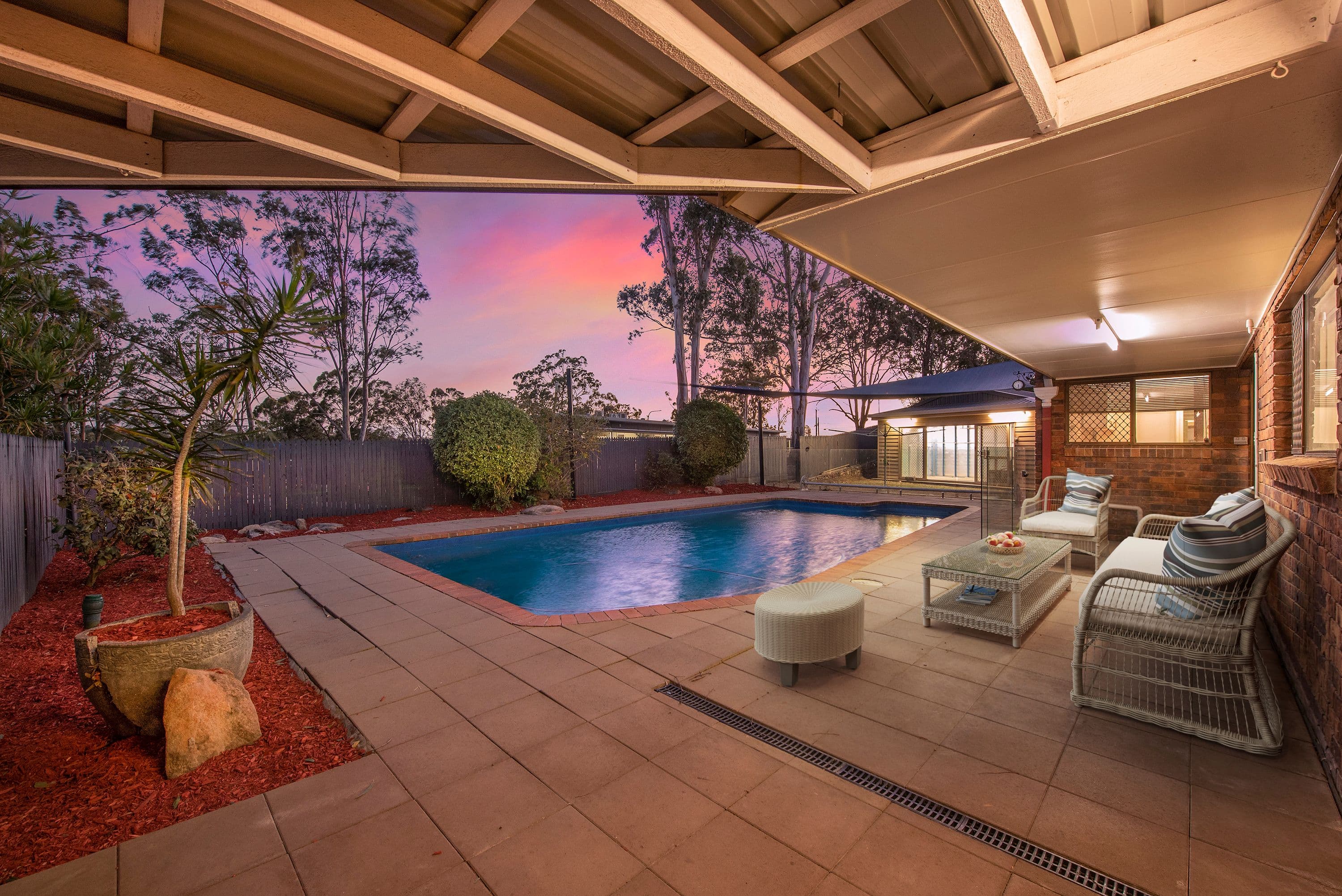 11 Kenora Street, Mansfield QLD 4122, Mansfield - Thumbnail 4