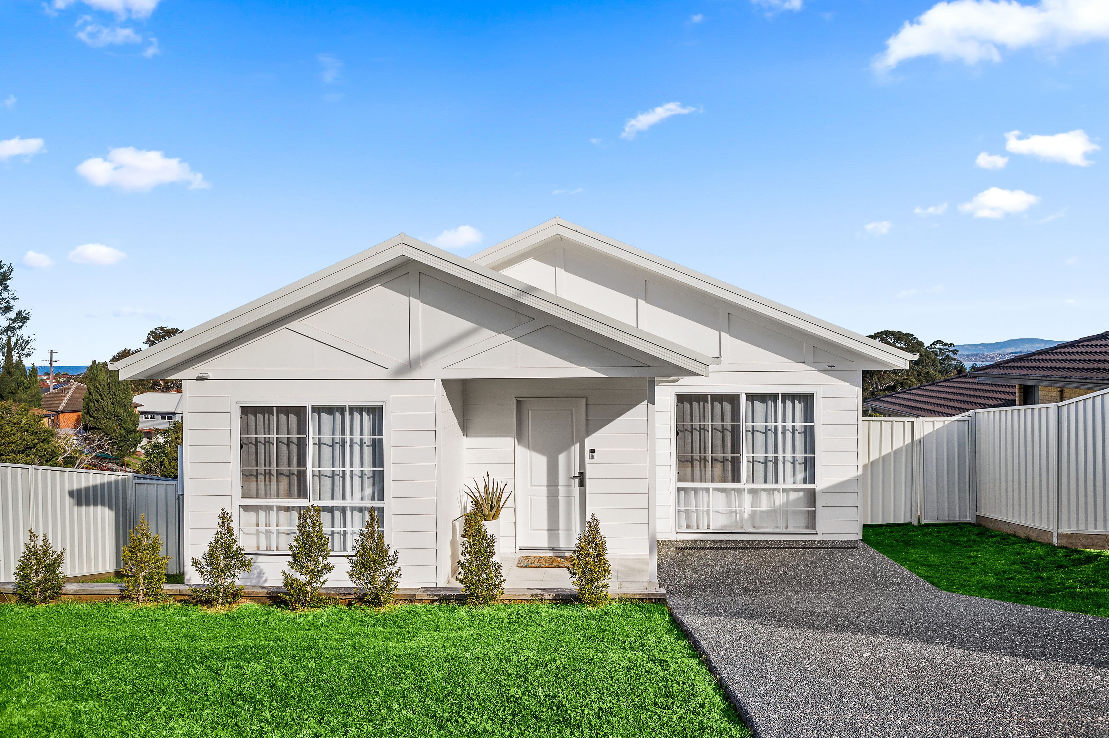 6 Backhouse Road, Lake Heights NSW 2502, Lake Heights - Image 1