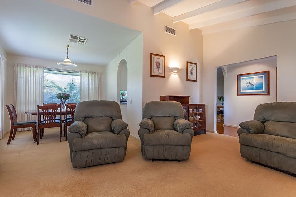 10 Hibiscus Drive, Centenary Heights QLD 4350, Centenary Heights - Thumbnail 2