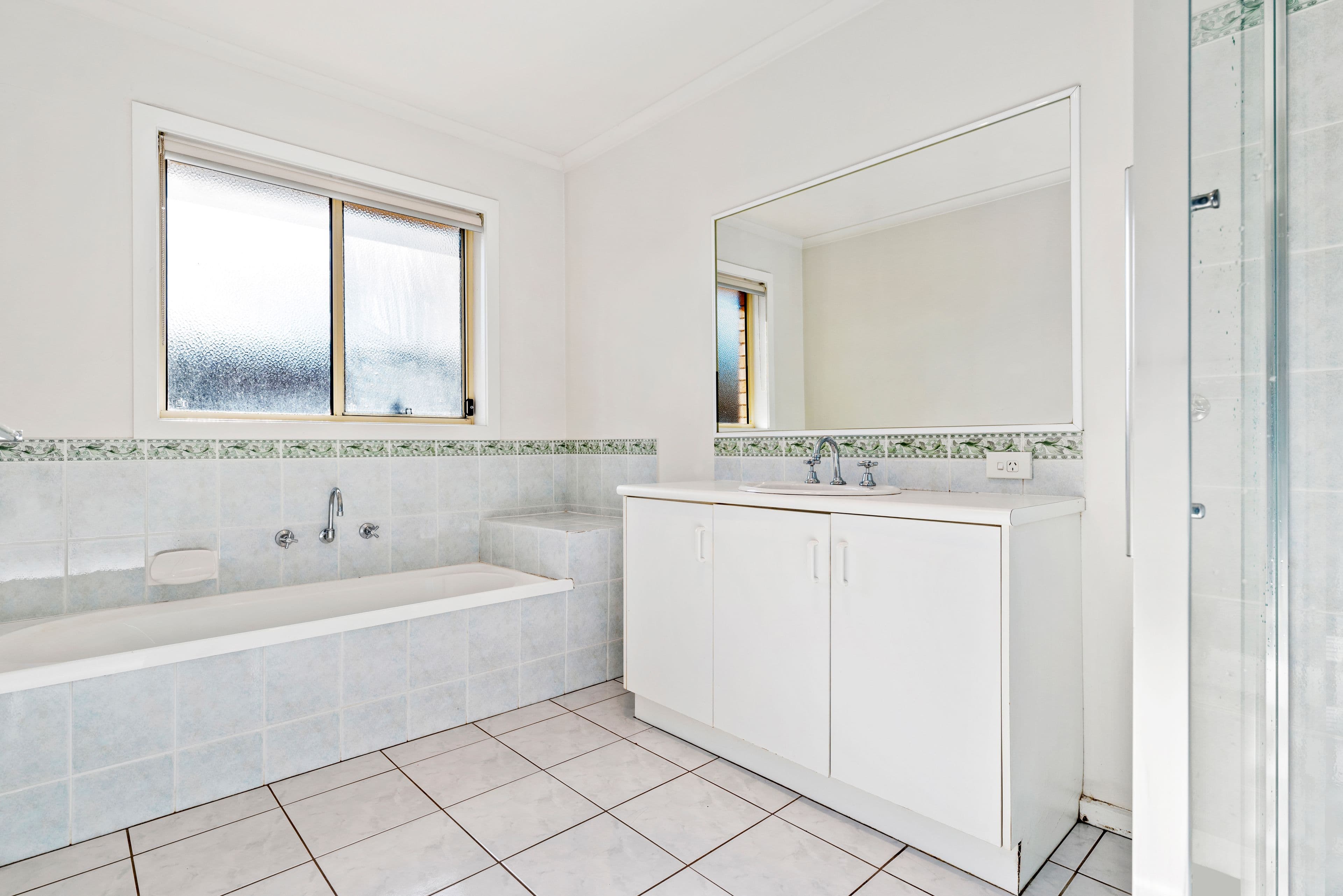13 Strathearn Court, Carrum Downs VIC 3201, Carrum Downs - Thumbnail 6