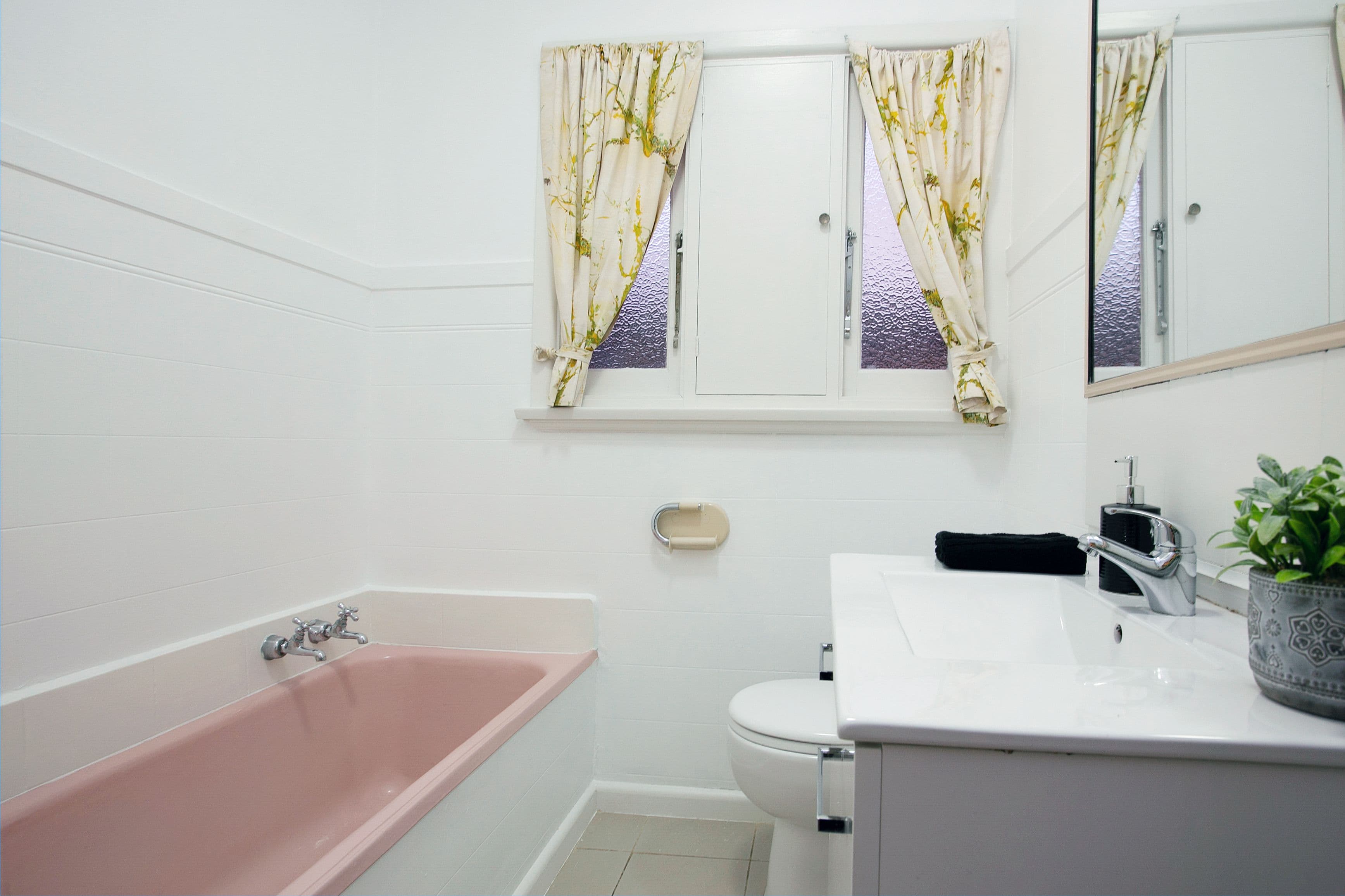 10 Marchant Avenue, Reservoir VIC 3073, Reservoir - Thumbnail 8