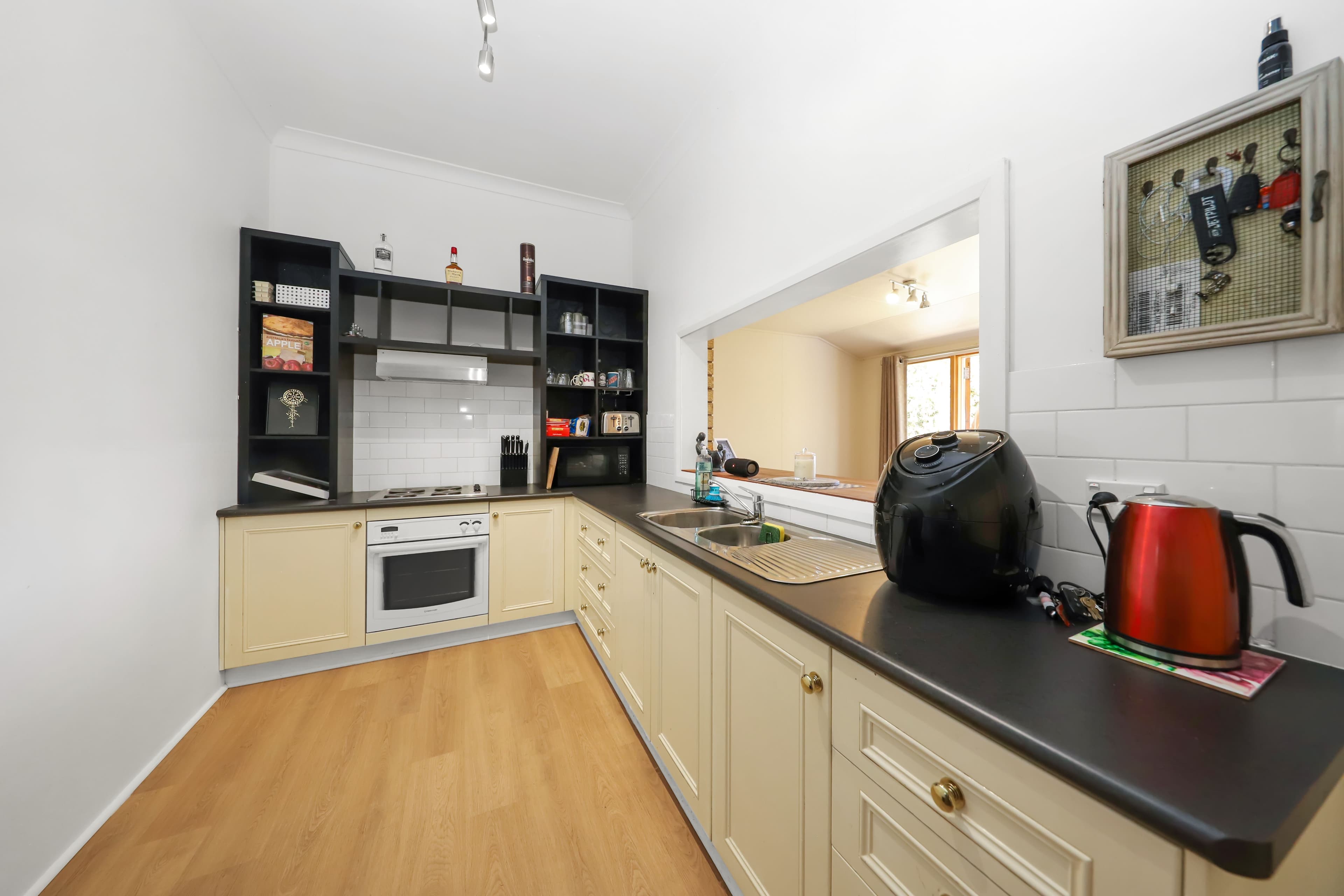 2 Ash Street, Batlow NSW 2730, Batlow - Thumbnail 3