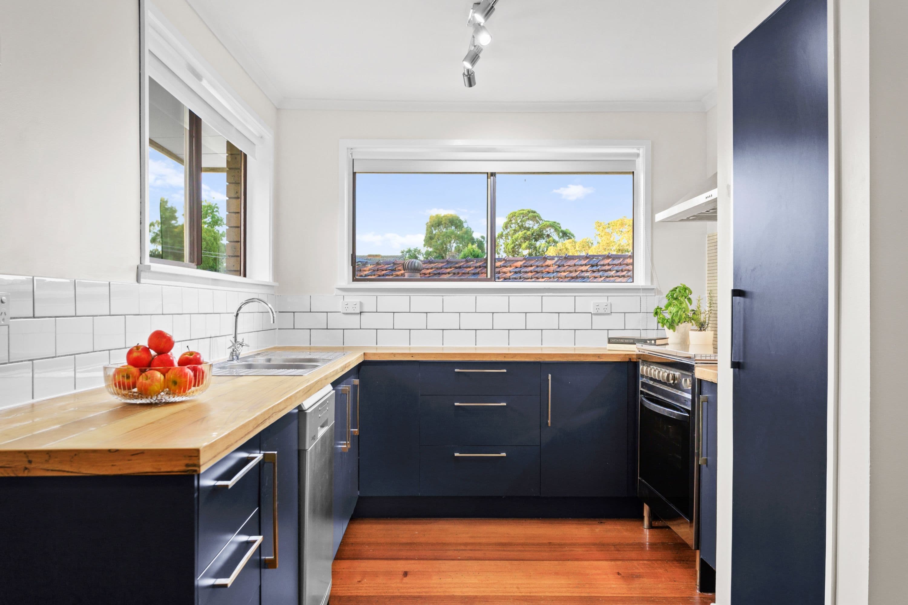 22 Grant Street, Watsonia North VIC 3087, Watsonia North - Thumbnail 2