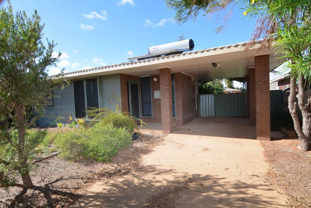 8 Willesee Street, Carnarvon WA 6701, Carnarvon - Image 1