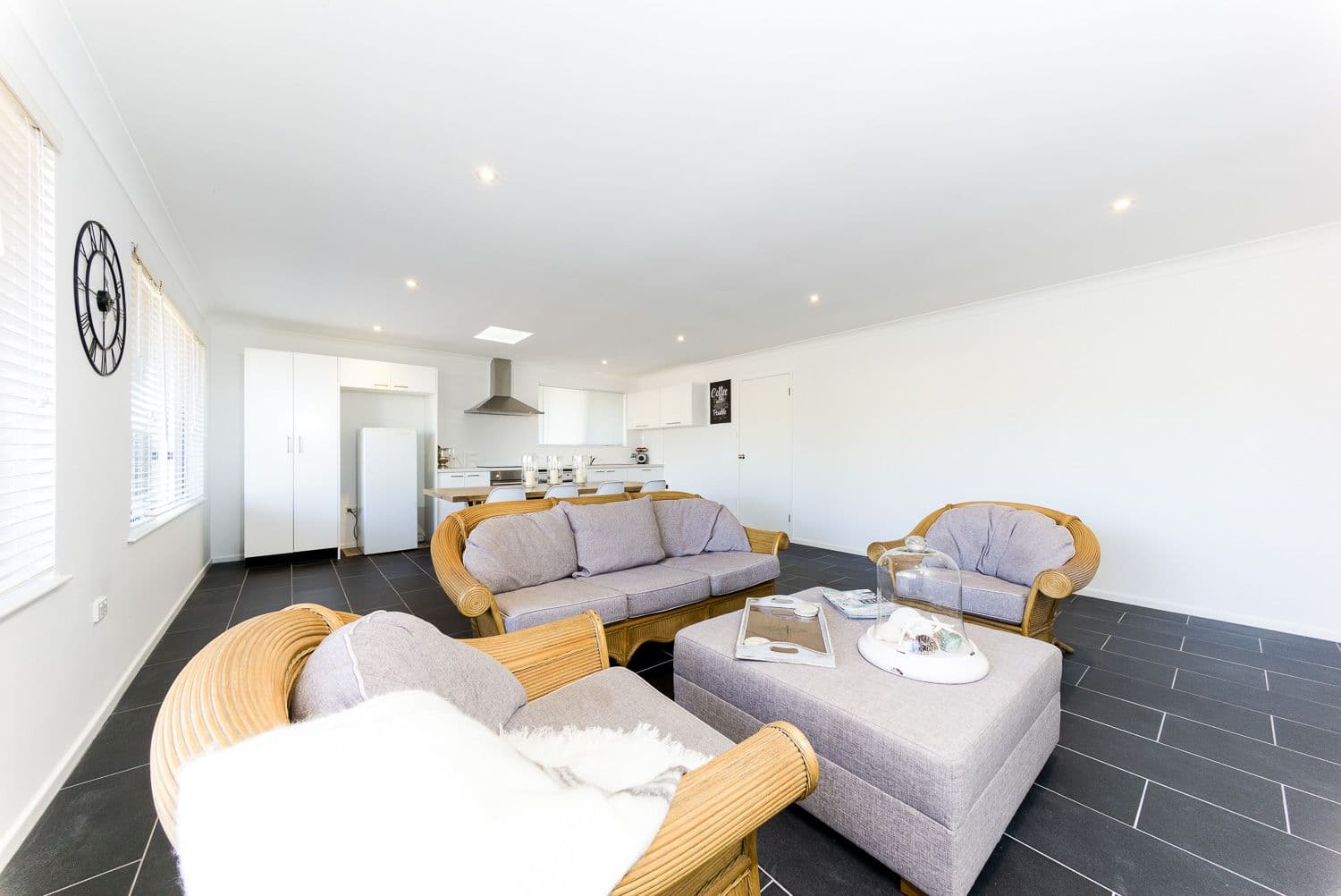 9 Neptune Street, Umina Beach NSW 2257, Umina Beach - Thumbnail 2
