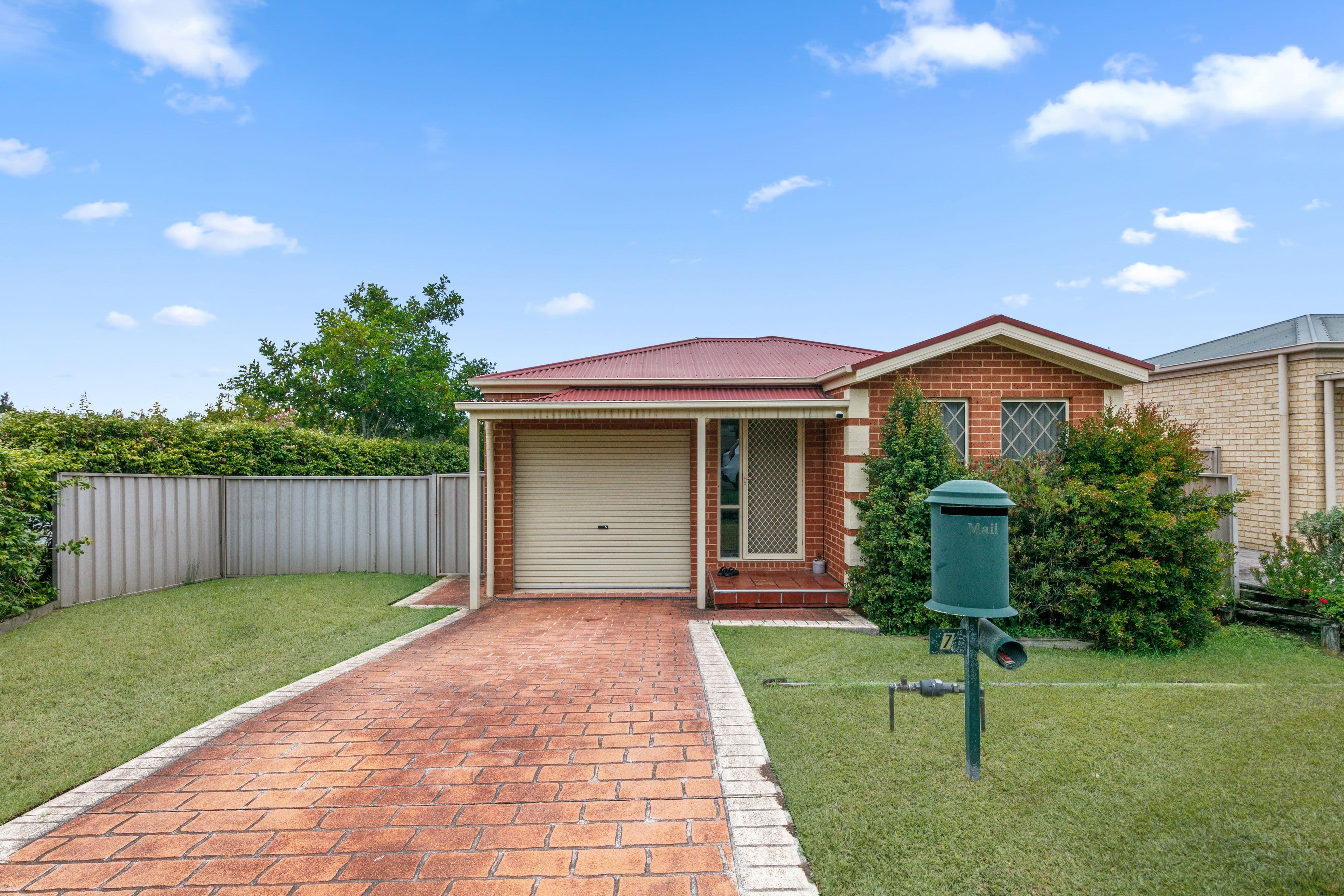 7 Roanoke Drive, Lake Munmorah NSW 2259, Lake Munmorah - Thumbnail 2