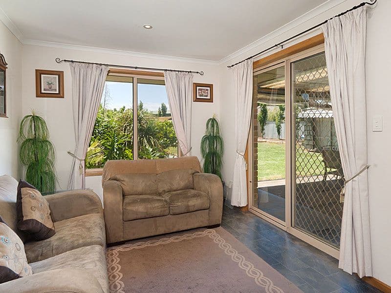 34 Parker Avenue, STRATHALBYN SA 5255, Strathalbyn - Thumbnail 3