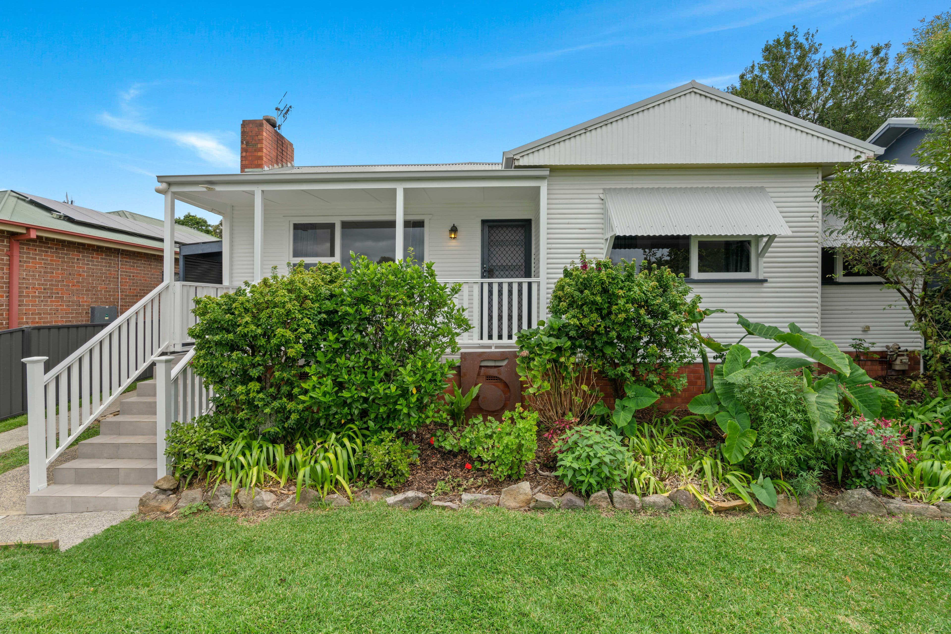 5 Robey Street, Bomaderry NSW 2541, Bomaderry - Image 1