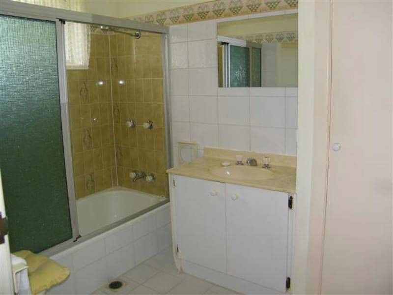 4 Rosewood Court, GLADSTONE QLD 4680, Gladstone - Thumbnail 7