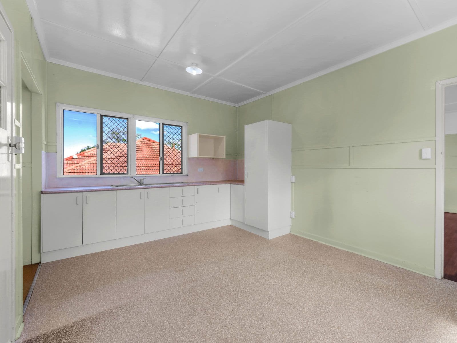142 Chataway Street, Carina Heights QLD 4152, Carina Heights - Thumbnail 4