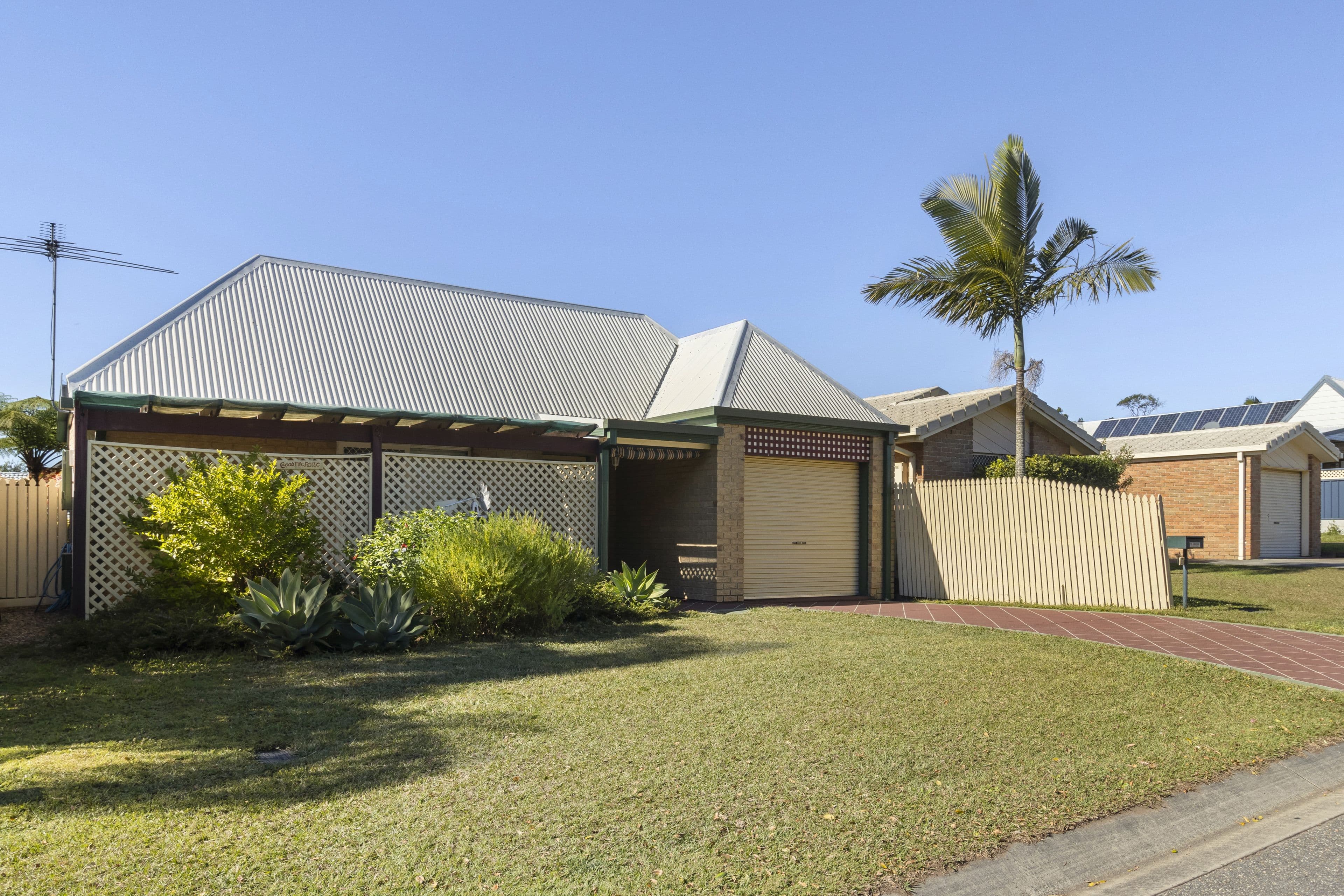 27 Lindeman Place, Tingalpa QLD 4173, Tingalpa - Image 1