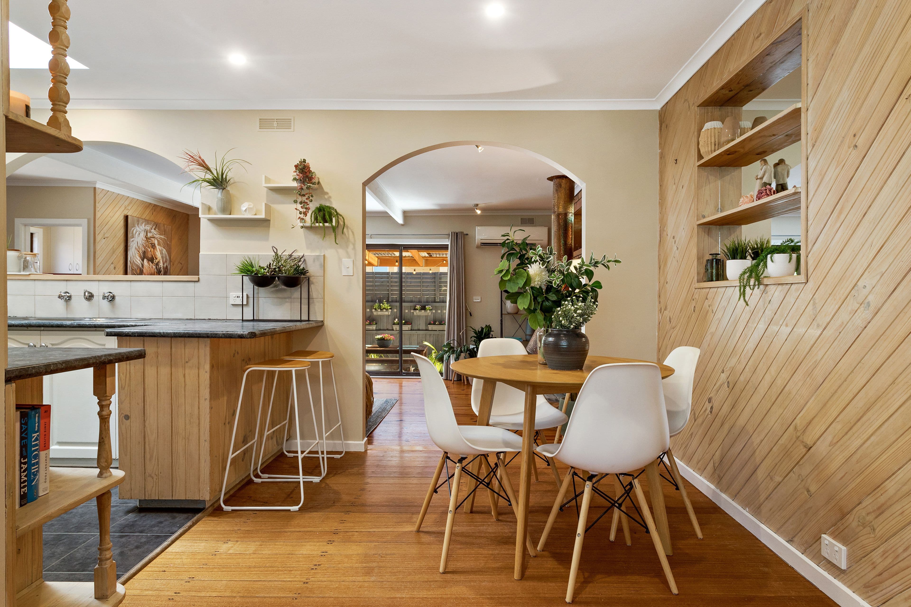 91 Esther Crescent, Mooroolbark VIC 3138, Mooroolbark - Thumbnail 8