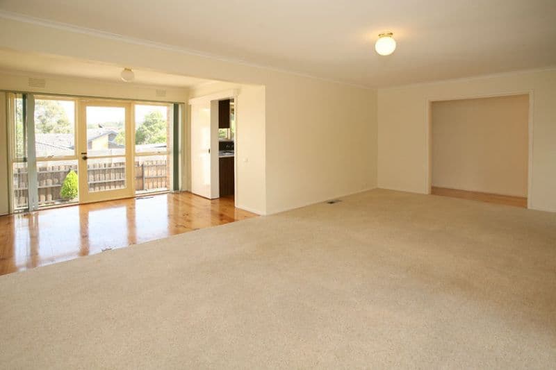 28 Vogue Avenue, VERMONT SOUTH VIC 3133, Vermont South - Thumbnail 3