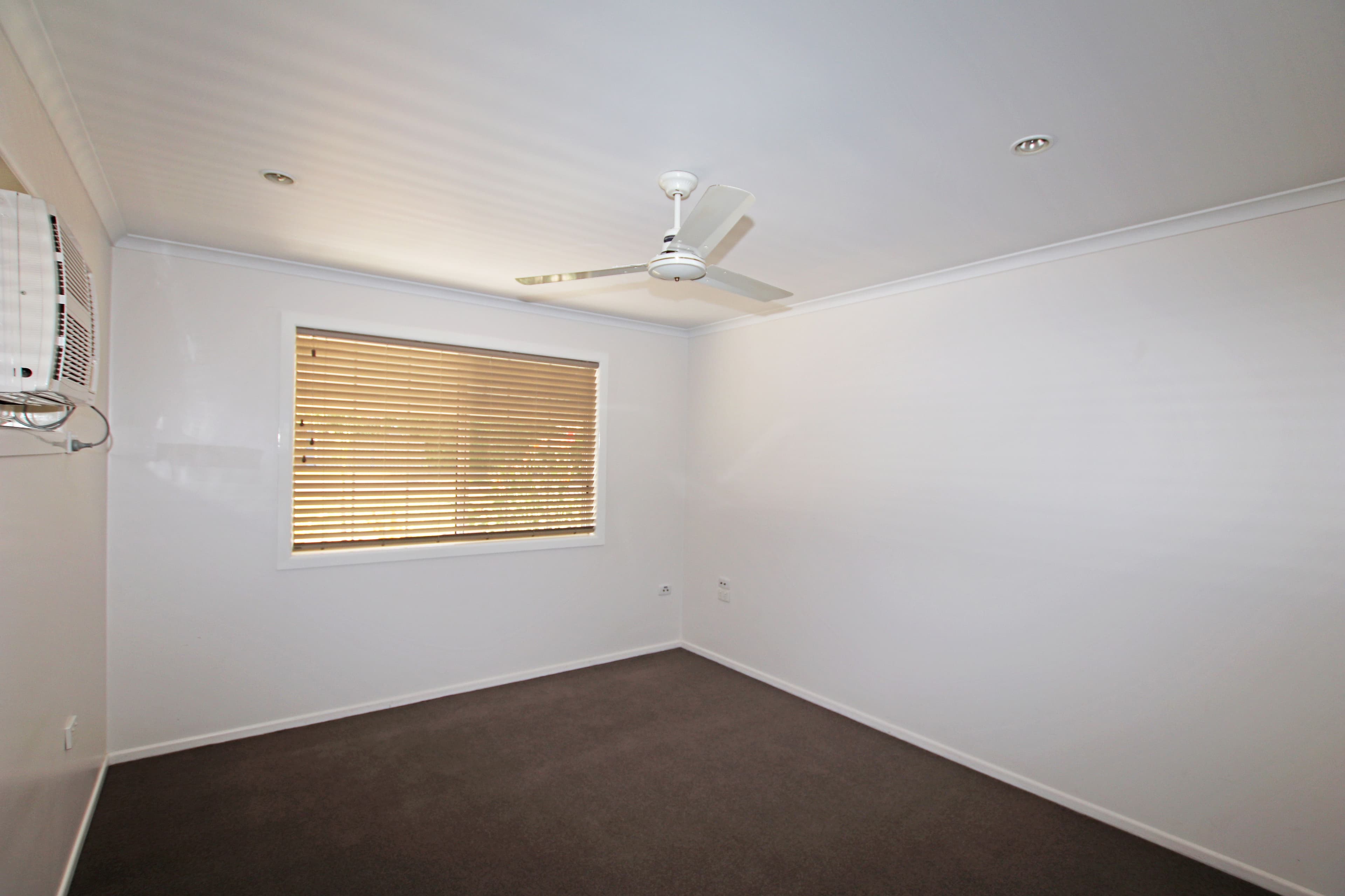 2 Ward Crescent, Biloela QLD 4715, Biloela - Thumbnail 6