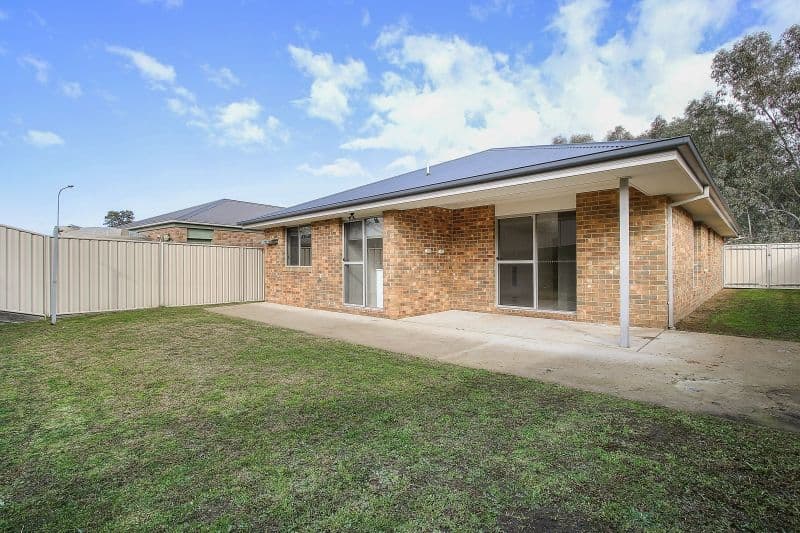 33 Carstens Street, Lavington NSW 2641, Lavington - Thumbnail 8