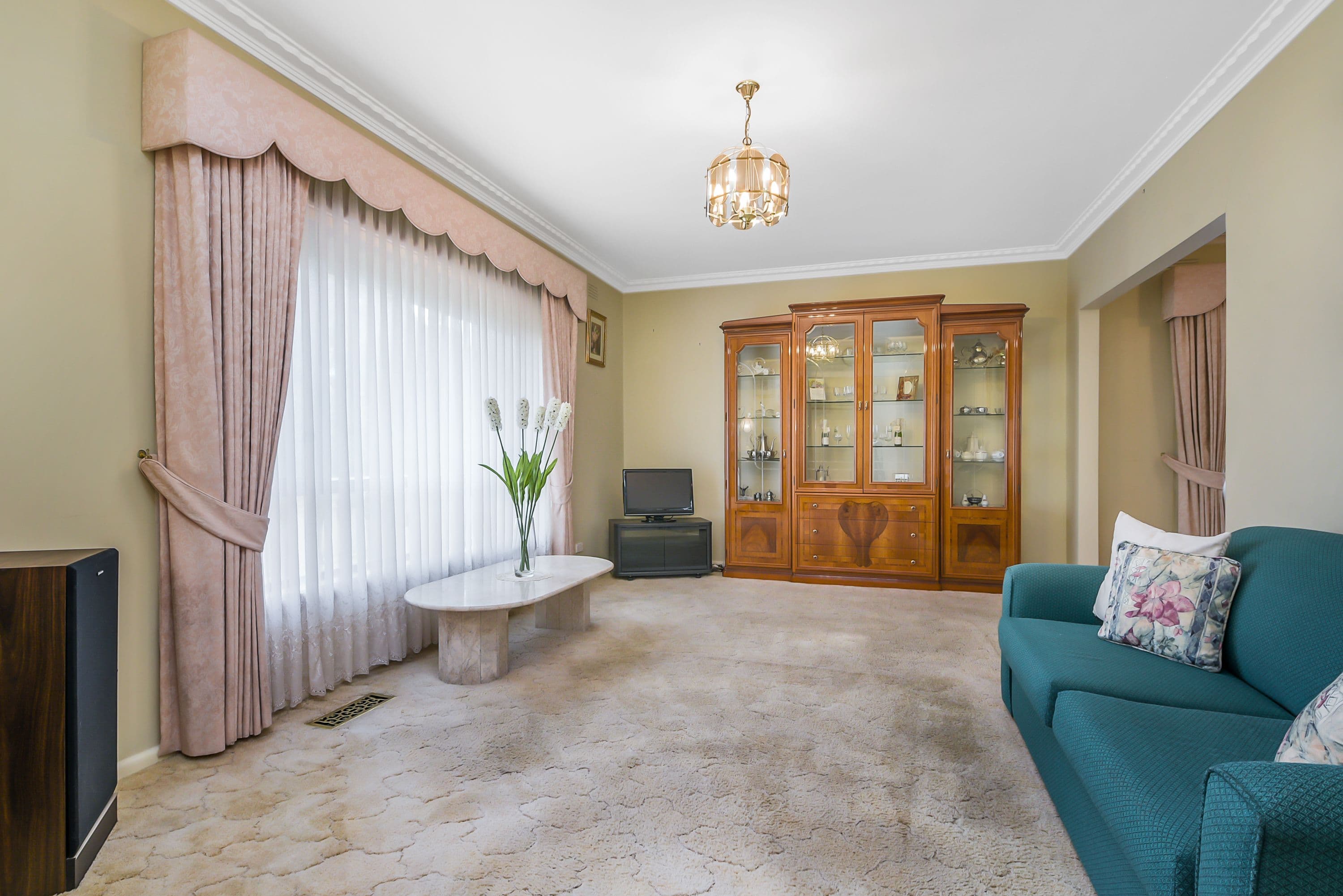 729 Waverley Road, Glen Waverley VIC 3150, Glen Waverley - Thumbnail 2