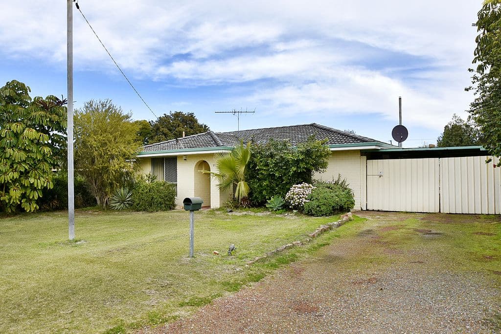23 Furness Way, Koondoola WA 6064, Koondoola - Thumbnail 2