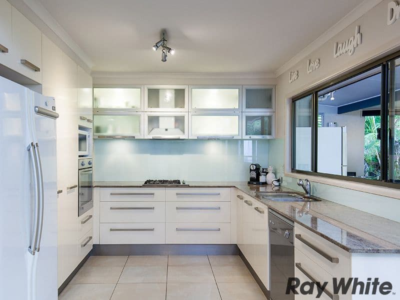 9 Lamorna Court, Ferny Hills QLD 4055, Ferny Hills - Thumbnail 5