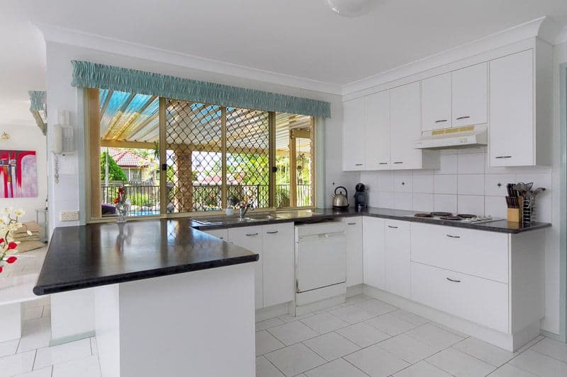 7 Peach Place, MIDDLE PARK QLD 4074, Middle Park - Thumbnail 3