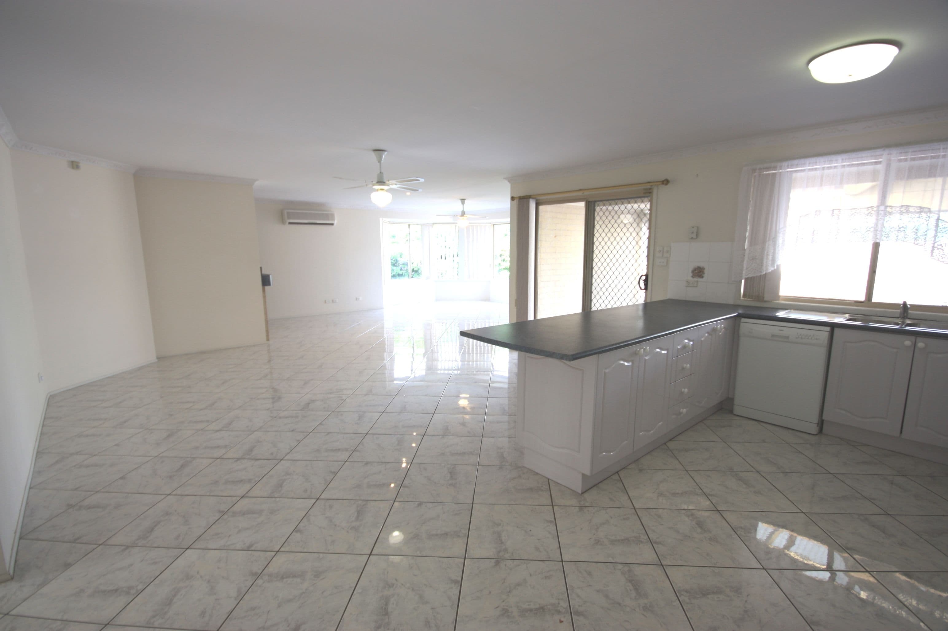 1 Parson Place, Harrington Park - Thumbnail 3