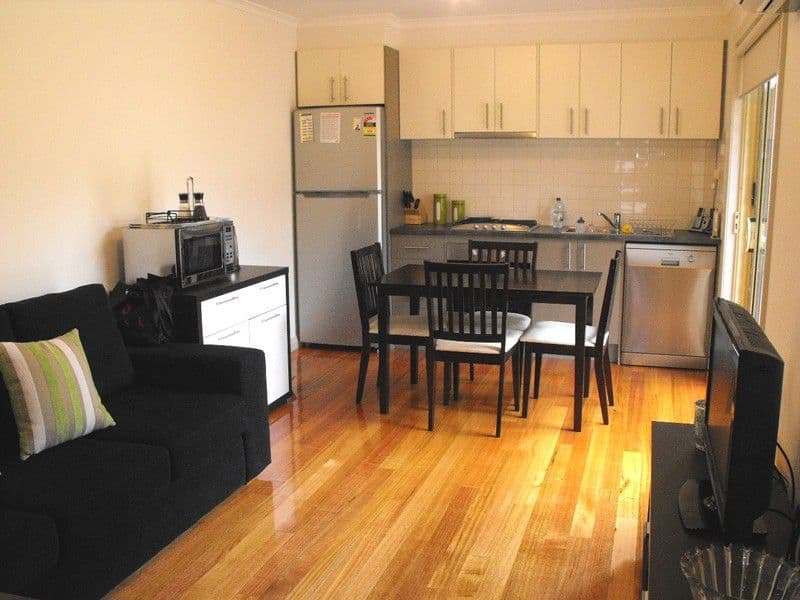 30 Heyington Avenue, THOMASTOWN VIC 3074, Thomastown - Image 1
