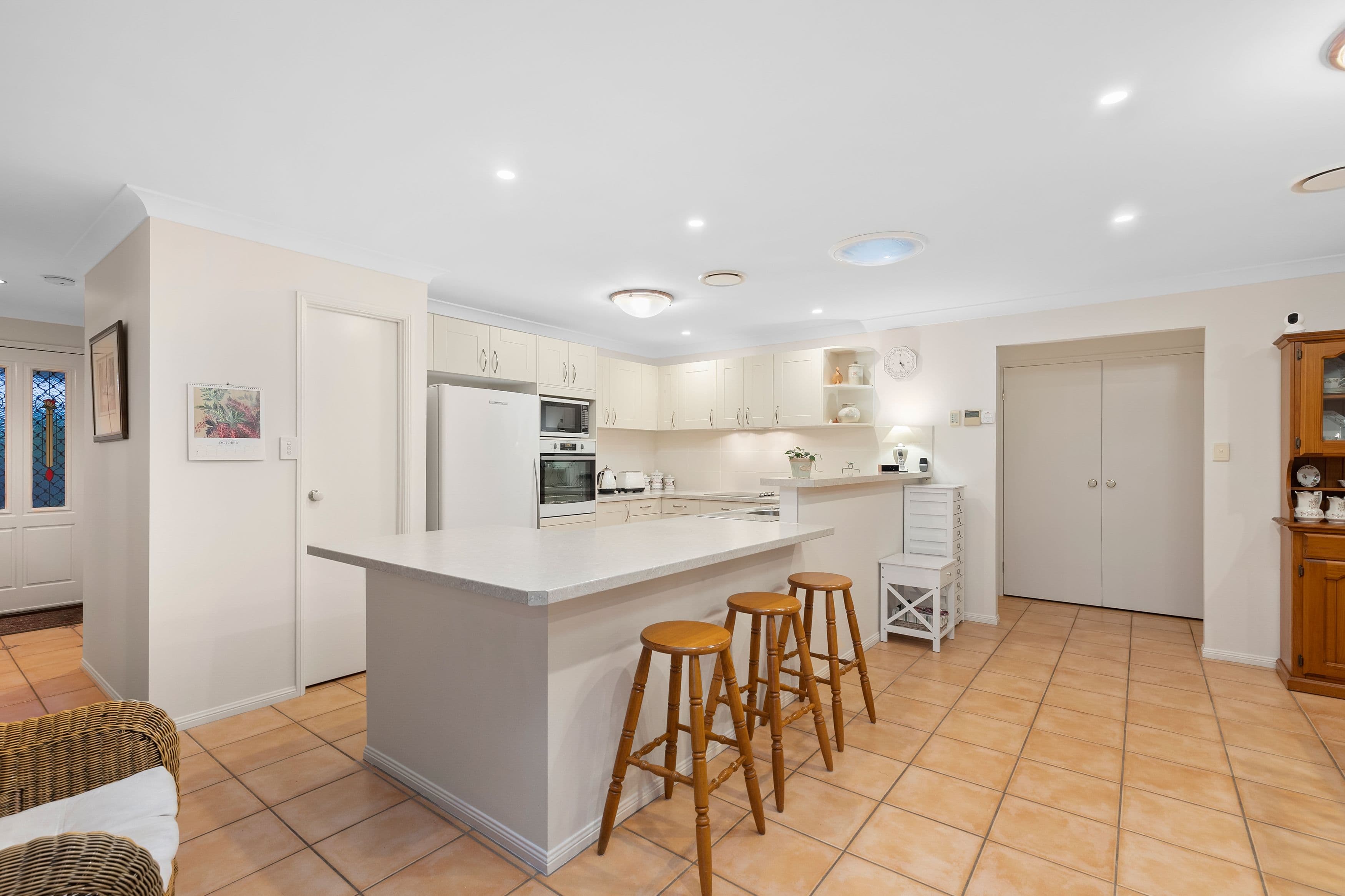 12 Yarraman Street, Arana Hills QLD 4054, Arana Hills - Thumbnail 3