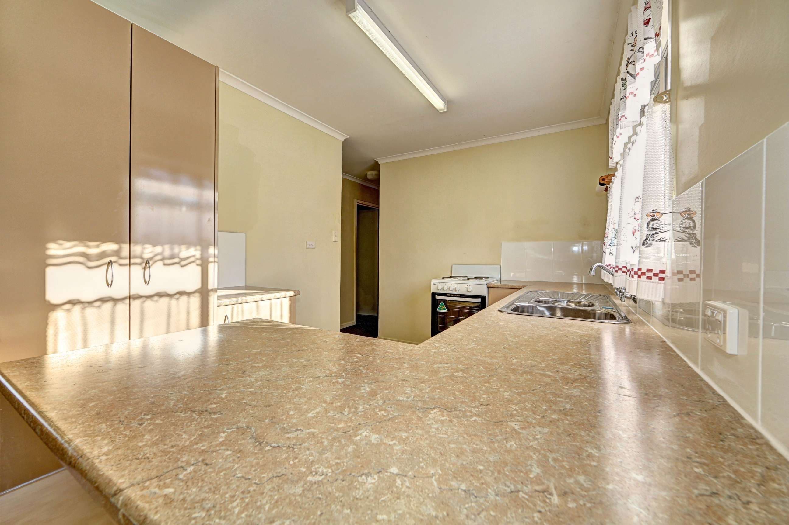 2 Searle Street, THABEBAN QLD 4670, Thabeban - Thumbnail 4
