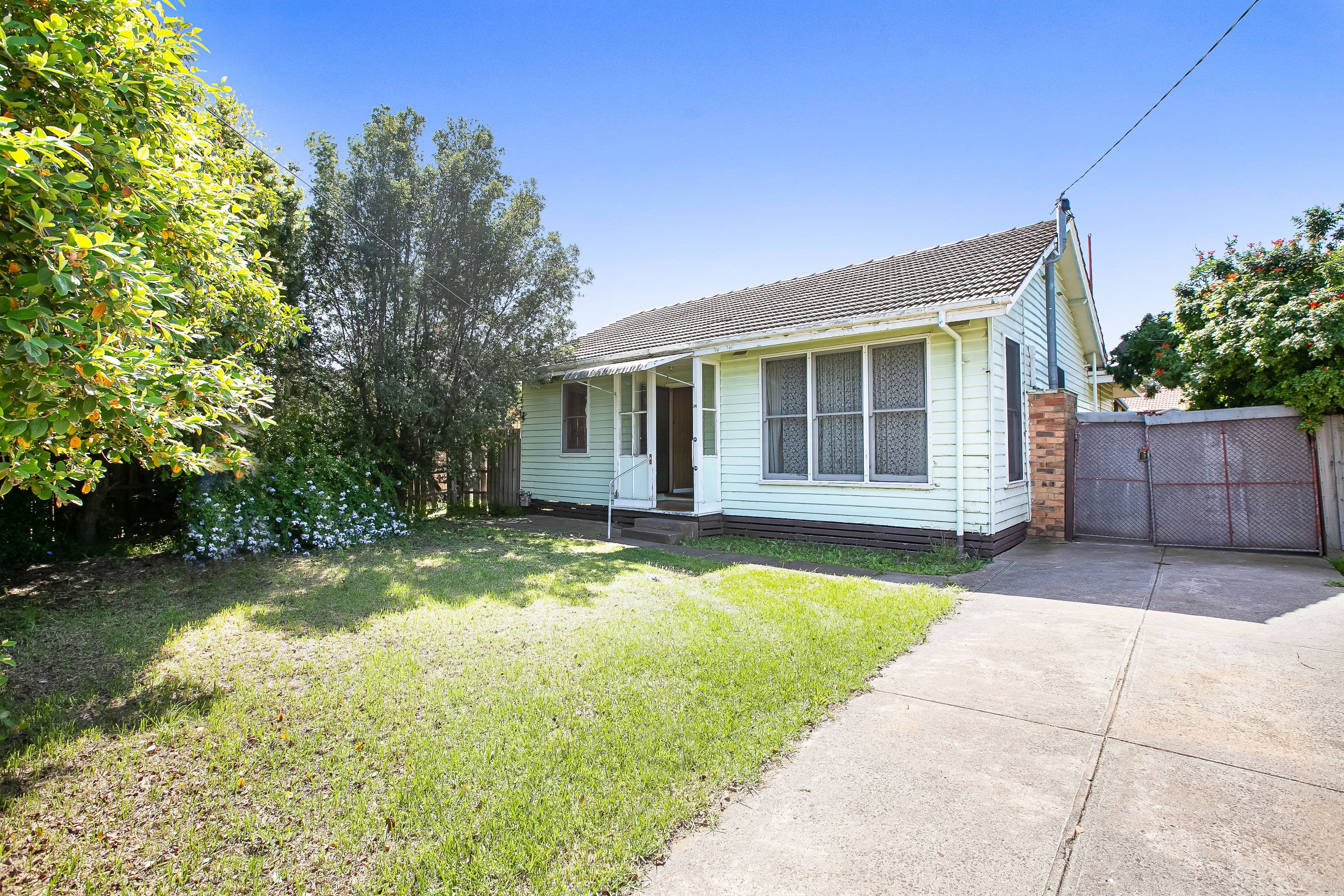 14 Heather Court, Glenroy VIC 3046, Glenroy - Thumbnail 2