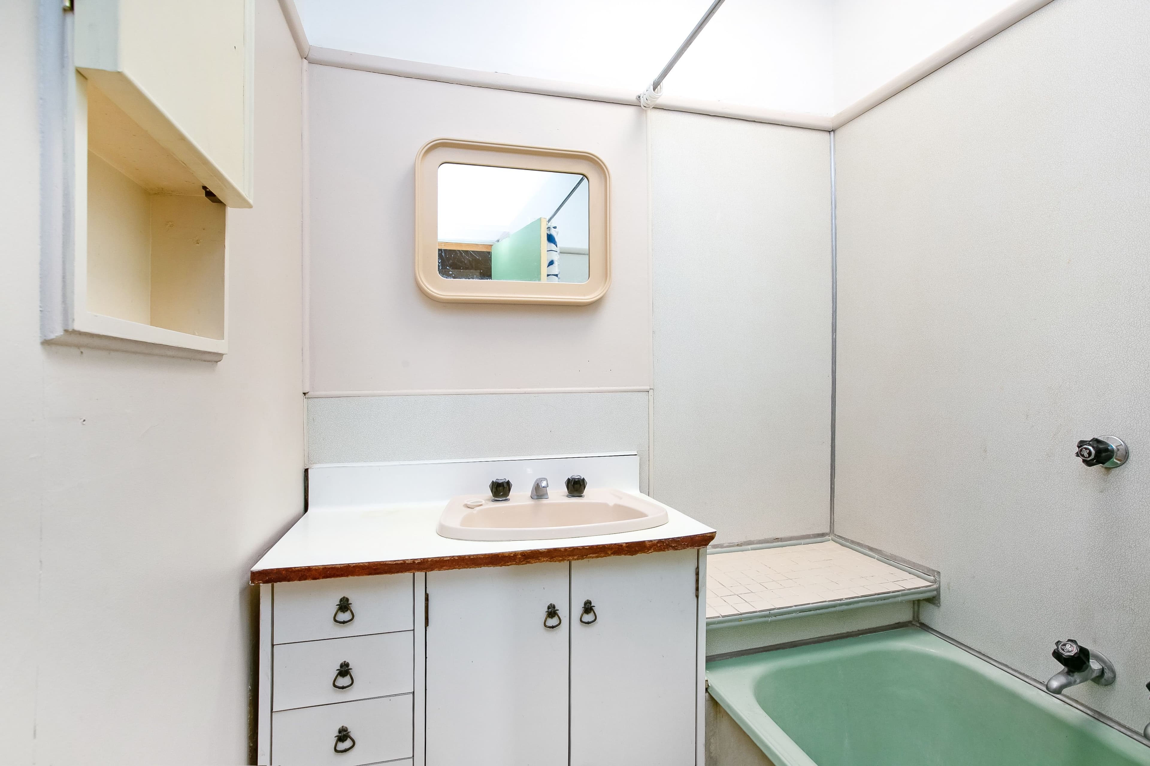 14 Heather Court, Glenroy VIC 3046, Glenroy - Thumbnail 7