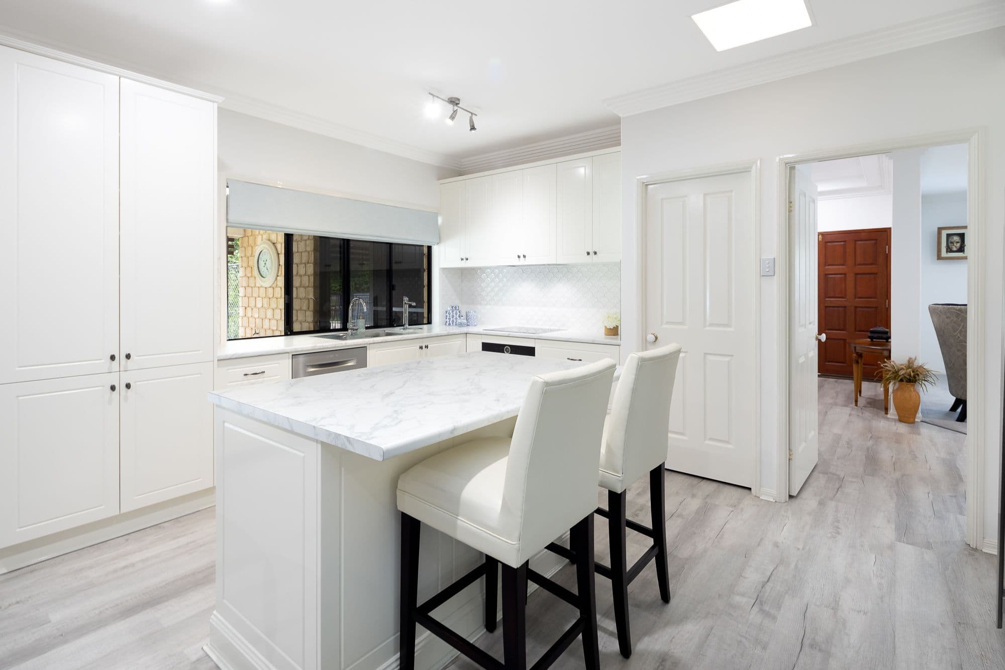 8 Sundown Court, Cashmere QLD 4500, Cashmere - Thumbnail 8
