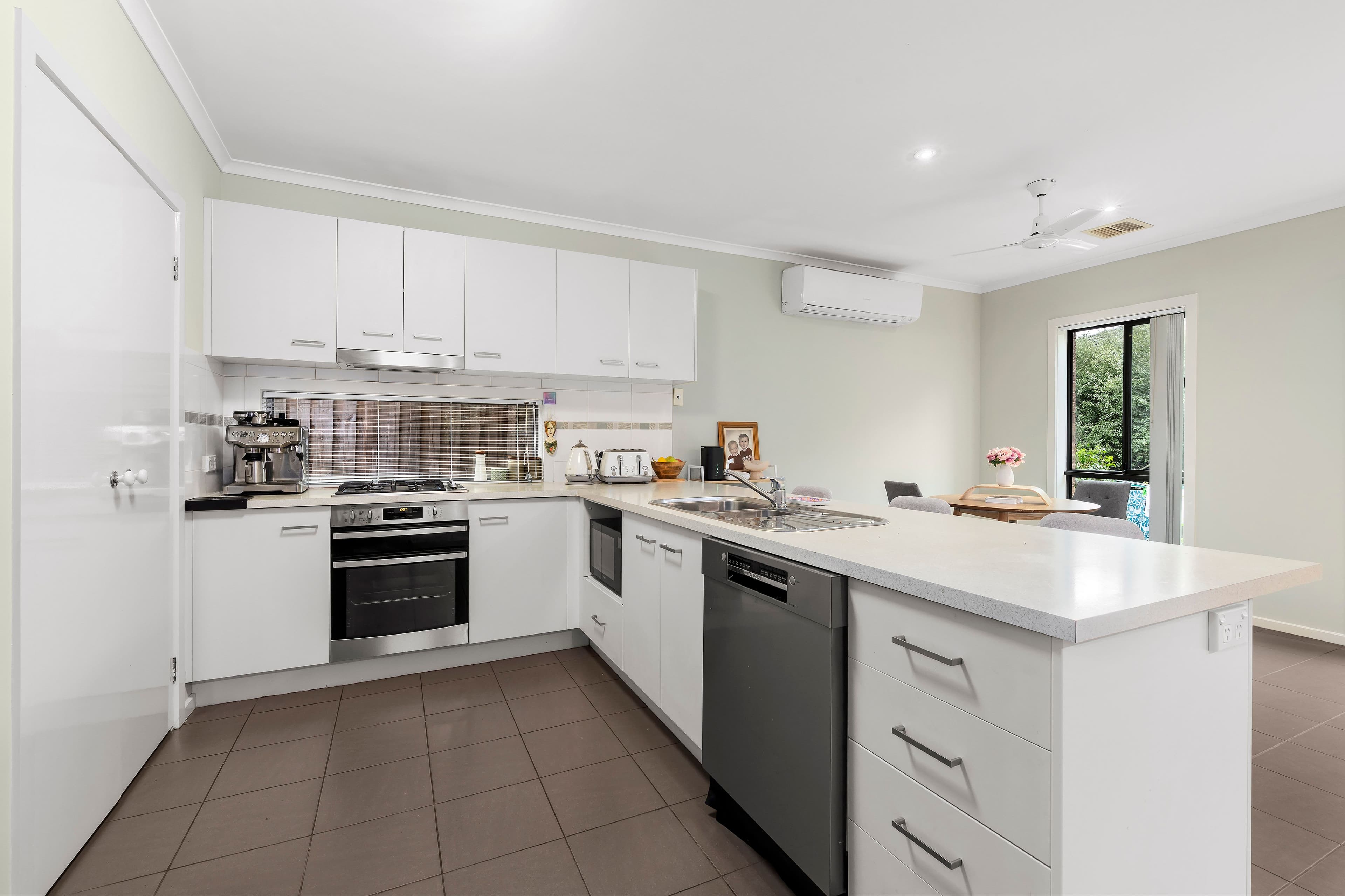 57 Gresswell Road, Macleod VIC 3085, Macleod - Thumbnail 5