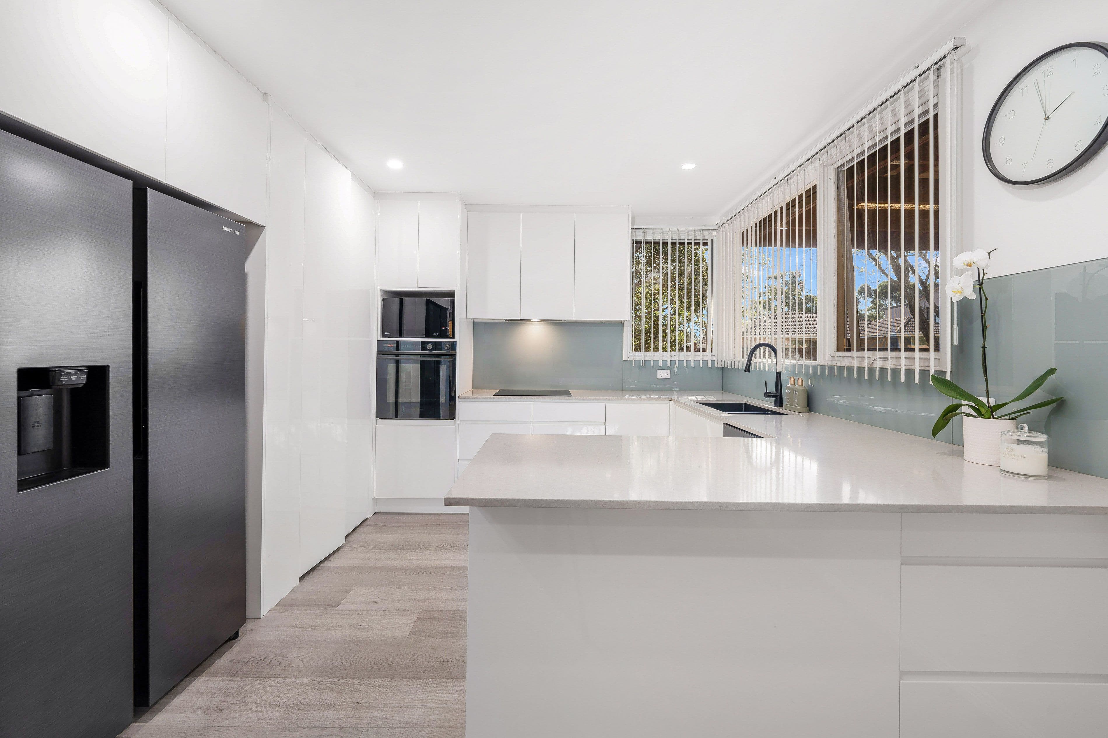 36 Kurrajong Avenue, Georges Hall NSW 2198, Georges Hall - Thumbnail 5