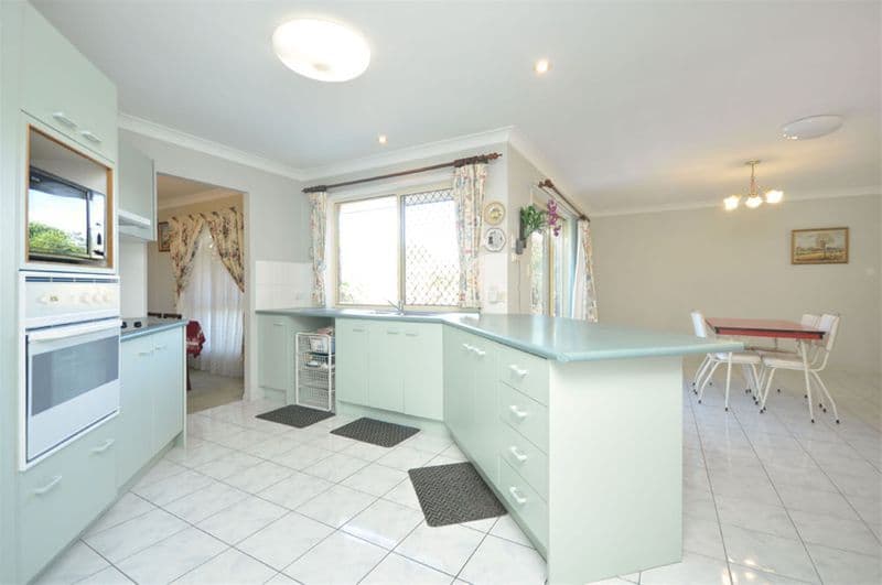 19  Abercorn Street, RUNCORN QLD 4113, Runcorn - Thumbnail 2
