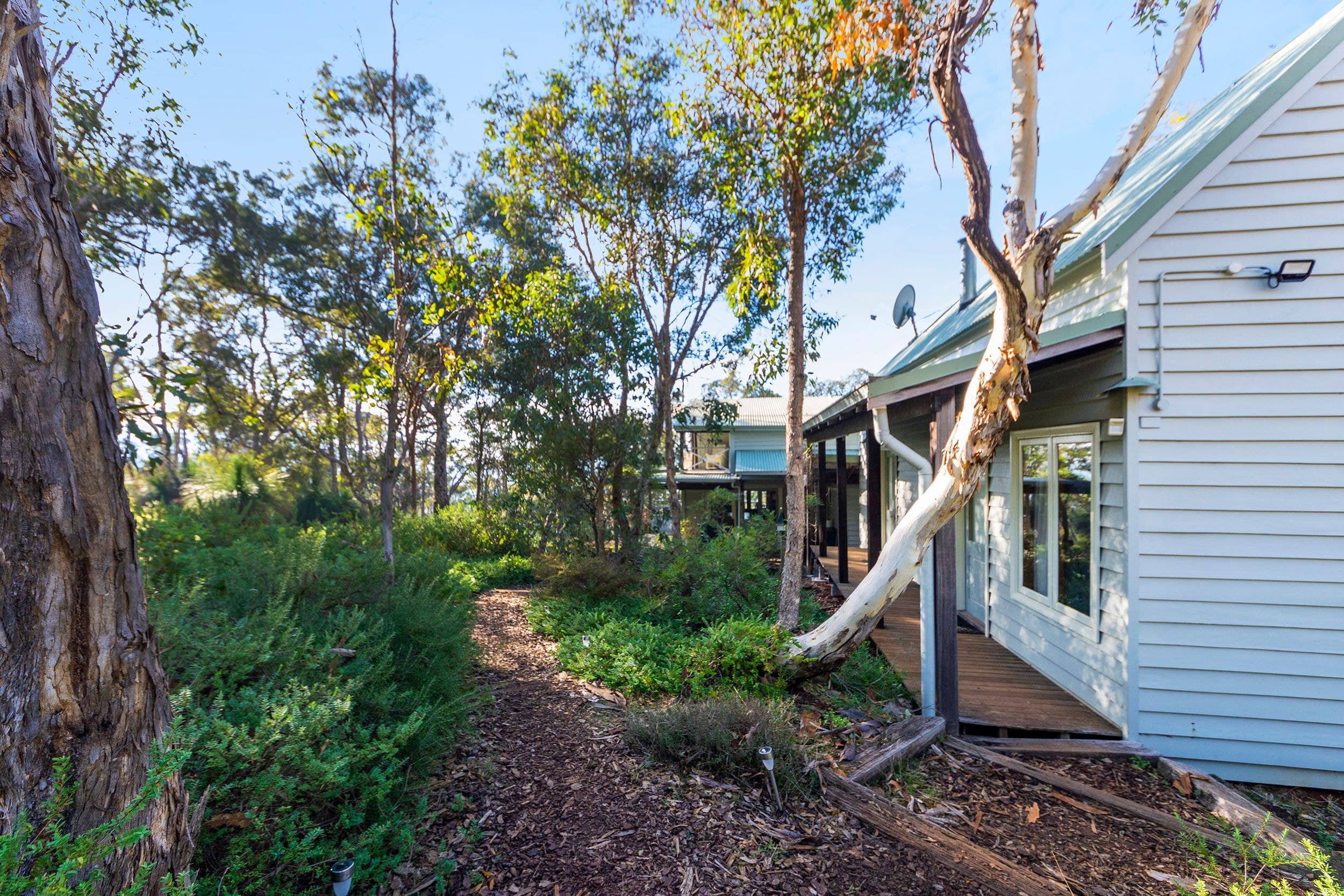 5 Savages Creek Road, Bridgetown WA 6255, Bridgetown - Thumbnail 2