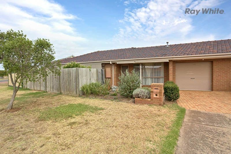 16 Irvine Court, ALTONA MEADOWS VIC 3028, Altona Meadows - Image 1