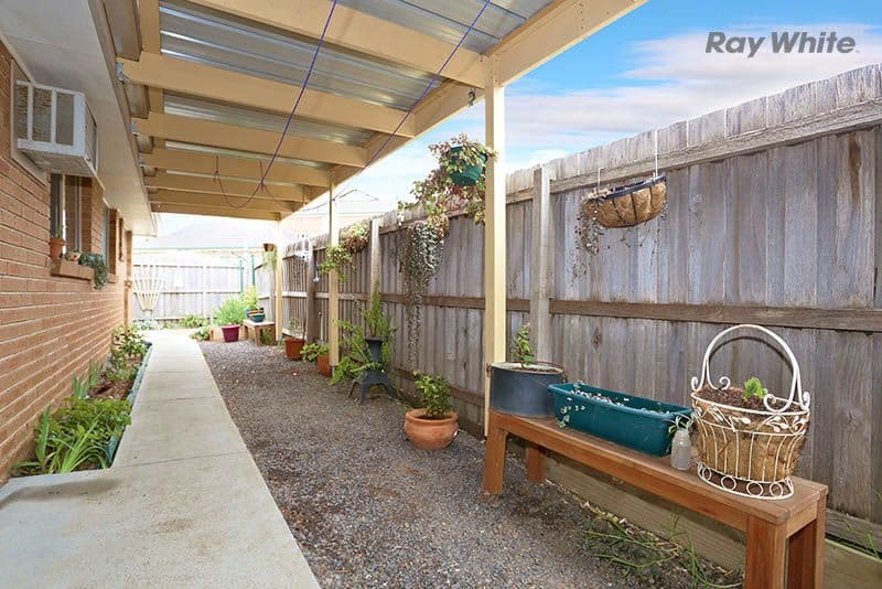 16 Irvine Court, ALTONA MEADOWS VIC 3028, Altona Meadows - Thumbnail 7