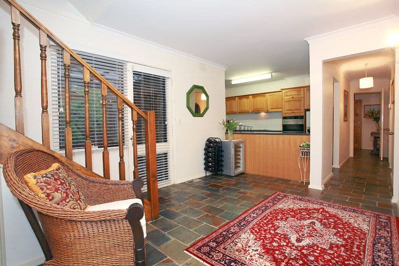 17 Rangeview Road, LOWER PLENTY VIC 3093, Lower Plenty - Thumbnail 7