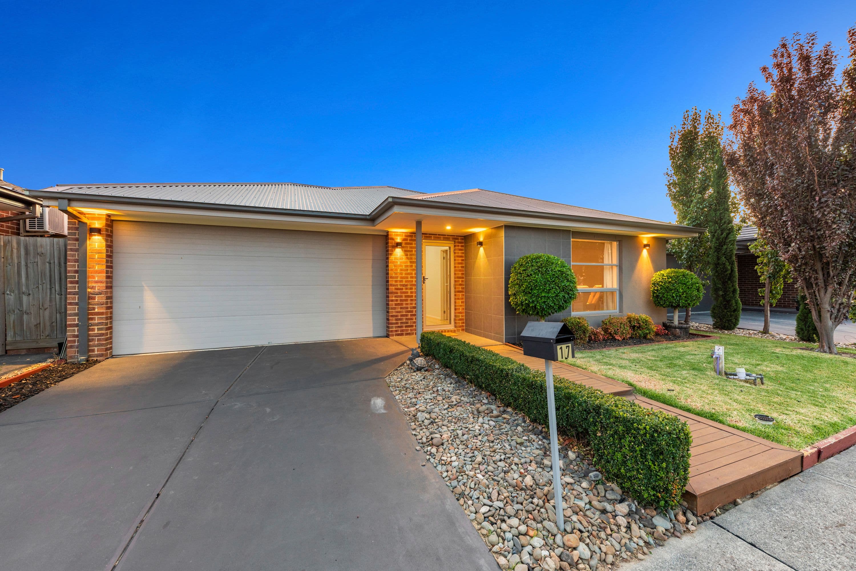 17 Christopher Road, Officer VIC 3809, Officer - Thumbnail 2