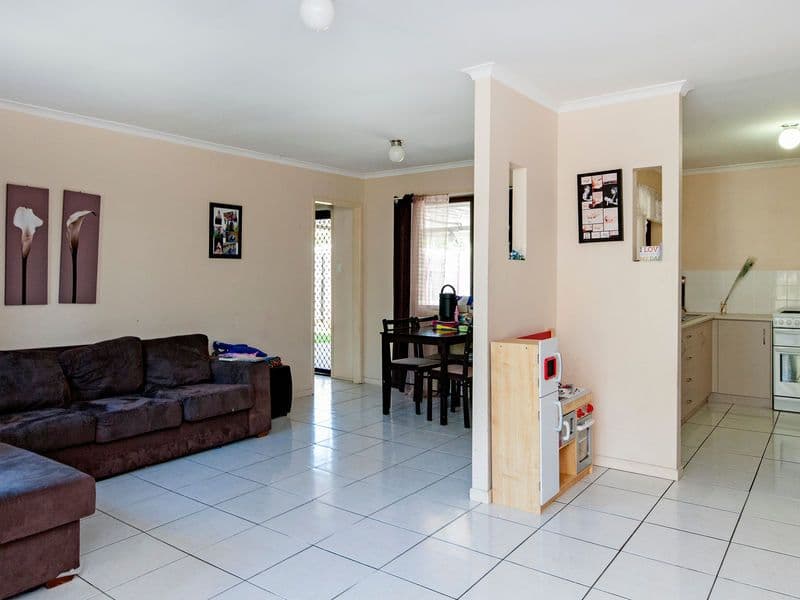 2 Kennedy Drive, REDBANK PLAINS QLD 4301, Redbank Plains - Thumbnail 4