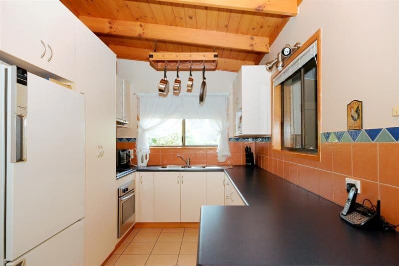 8 Ferguson Road, WESTBROOK QLD 4350, Westbrook - Thumbnail 3